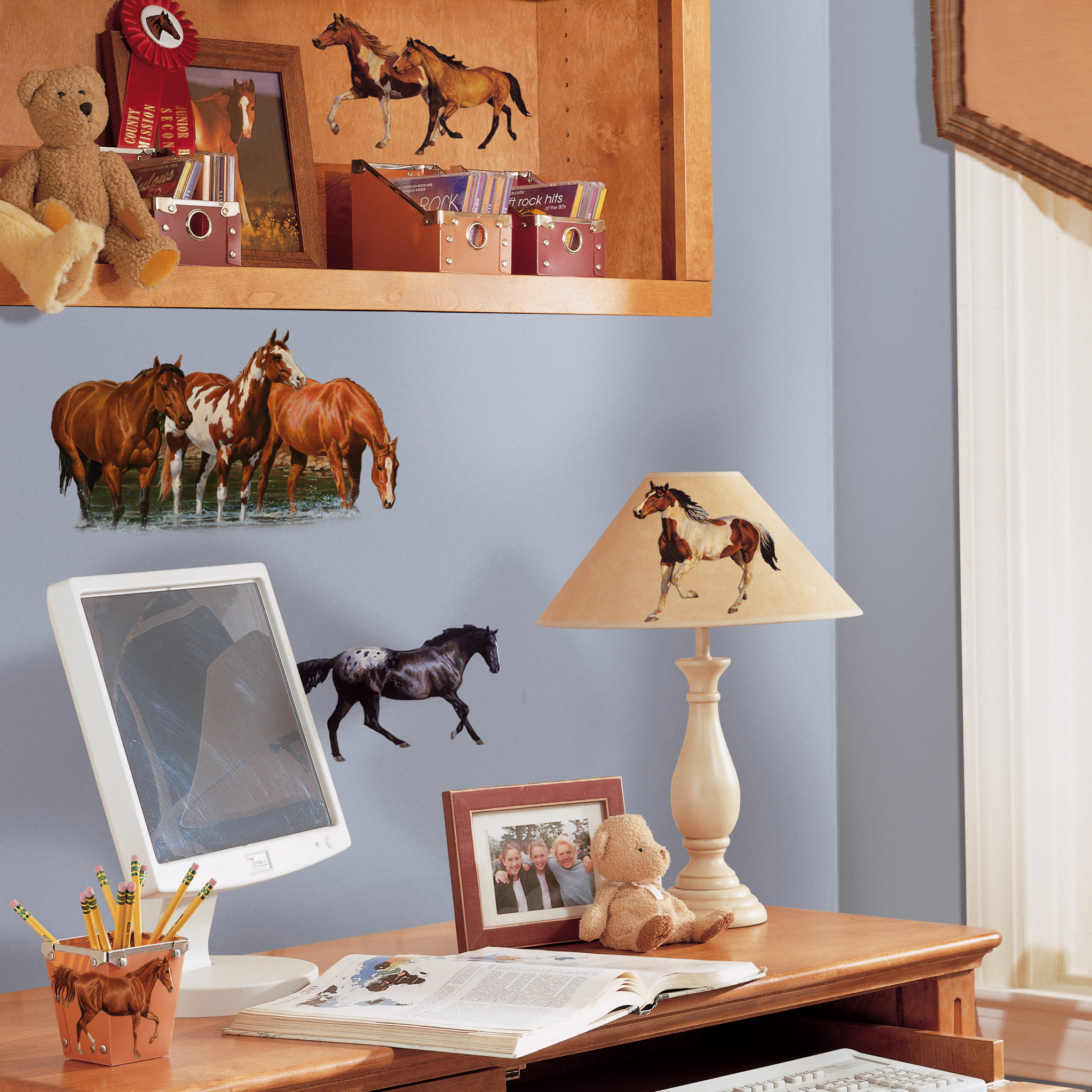 Wild Horses Wandsticker - RoomMates for KiDS